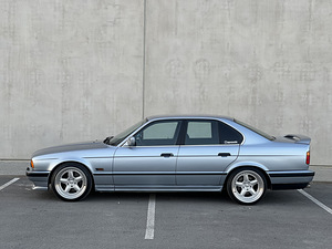 BMW E34 525i 141kw (9 foto / 9)