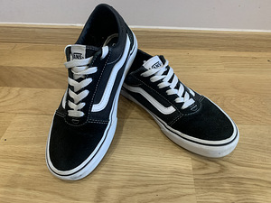 Vans s.36 (22,5sm) (1 foto / 2)