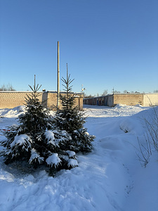 Garaaž Põhja 8, päikesepoolne külg (3*6) Narva (1 foto / 2)