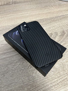iPhone 12 Pro 128gb + Pitaka case + Pitaka carmount (1 foto / 4)