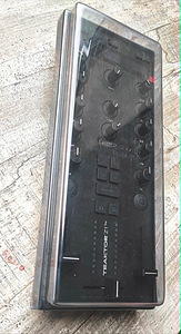 DJ Helipult Traktor Z1 MK2 (3 foto / 6)