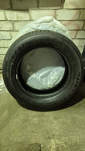 BRIDGESTONE DUELER H/L 235/60R18 (5 foto / 5)