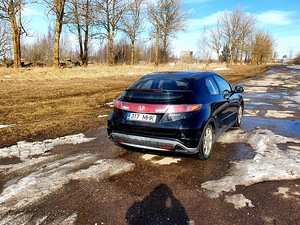 Honda civic 2.2d 103kw 2009a. (8 foto / 11)