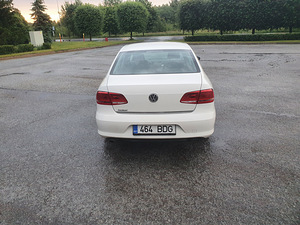 Volkswagen Passat b7 1.4 , 90kw (6 foto / 8)