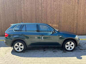 BMW X5 35SD COMFORT MUST LAGI HI FI (3 foto / 9)