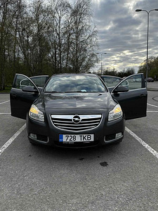 Opel insignia 2009 2.0 96kW (4 foto / 7)