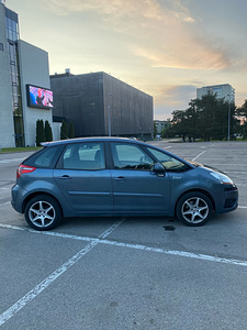 Auto Citroen C4 Picasso 1.6 HDi 80kw (5 foto / 13)