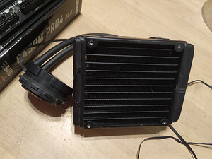 Z170M Pro4S + i5 6600k + Corsair Hydro H50 Vesijahutus (5 foto / 7)