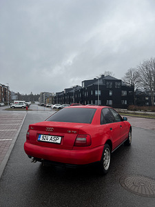 Audi a4 b5 1.9tdi (2 foto / 8)