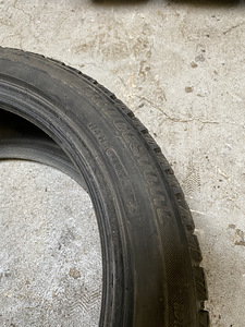 225/45/17 4шт Bridgestone 5-6мм (3 фото из 3)