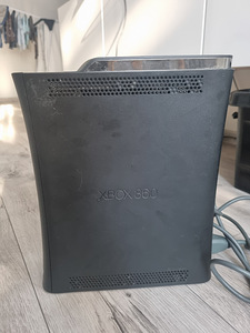 XBOX360 fat FreeBoot + 250gb games (5 foto / 5)