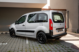 Peugeot Partner Tepee 1.6 HDI (4 foto / 14)