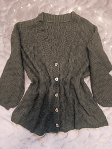 Uus kardigan suurusele 3XL - 4XL (EUR 52-54). (7 foto / 7)