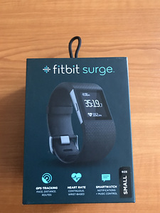 Fitness Super Watch fitbit surge small size (1 foto / 3)
