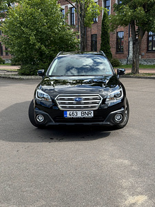 Subaru Outback Summit 2.5 129kW (2 foto / 13)
