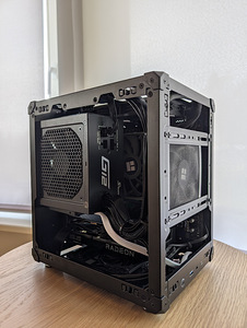 Võimas ja kompaktne Mänguri PC (Ryzen 5/RX 9060XT) (3 foto / 4)
