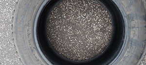18 " Goodyear naelrehvid 235 65 18 4tk (2 foto / 2)