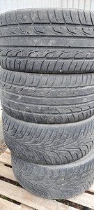 22 " Hankook suverehvid 285 35 22 4tk (1 foto / 2)