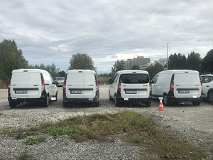 Продам 4шт Dacia Dokker оптом! (3 фото из 5)