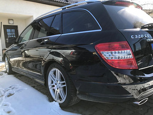 MB C320 AMG 4WD (6 foto / 10)