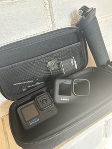 GoPro Hero 12 Black Accessory Bundle (2 foto / 4)