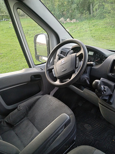 Peugeot Boxer (2 foto / 7)