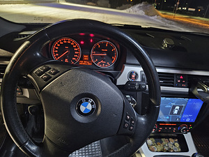 BMW. E91 D318 2010 ДИЗЕЛЬ! (9 фото из 15)