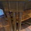 Антикварный столик из массива дерева (фото #4)