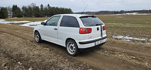 Продается Seat Ibiza (4 фото из 5)