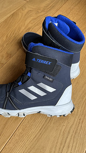 Adidas talvesaapad 34/35 (1 foto / 3)