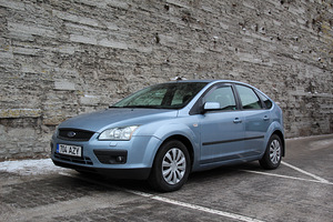 Ford Focus 1.6 74kW (3 foto / 9)