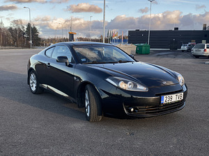 Hyundai Coupe (2 foto / 15)