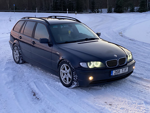 BMW 320d 110kw Shadowline (3 foto / 7)