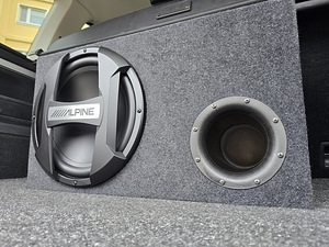 Alpine 12" 1000W ja võimendi, Hi-input (4 foto / 10)
