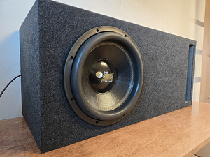 BF INDY S12 12" 2600W ja Mono, pult, uus (1 foto / 10)
