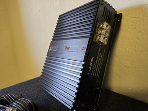 BF INDY S12 12" 2600W ja Mono, pult, uus (8 foto / 10)
