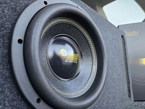 BF INDY S10 10" 2000W ja Monoblock, pult, uus (4 foto / 10)