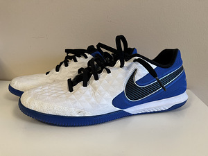 Nike Tiempo saalijalgpalli jalanoud 43 (5 foto / 5)