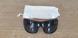 Müüa stiilsed Tommy Hilfiger brändi päikeseprillid (2 foto / 6)