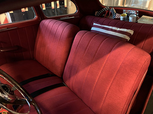 1948a Plymouth Special Deluxe (14 foto / 14)