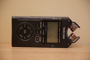 Tascam DR-40x (1 фото из 3)