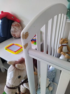 Müüa beebivoodi koos mobiiliga (4 foto / 8)