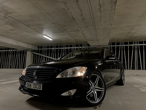 MERCEDES-BENZ S420CDI !!! (1 foto / 5)