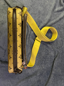 Louis Vuitton Trio Messenger (4 foto / 7)