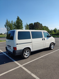 Volkswagen Transporter (10 foto / 10)