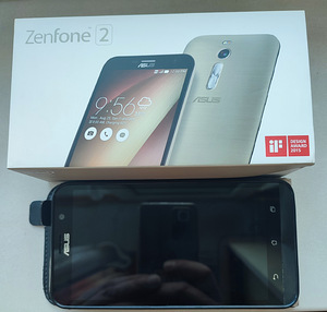 Asus ZenFone 2 (1 foto / 4)