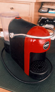 Lavazza A Modo Mio Капсульная кофеварка (2 фото из 2)