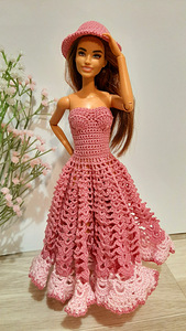 Kleit Barbie jaoks
