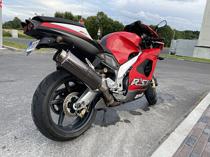Aprilia RSV Mille V2 92kW (5 foto / 6)