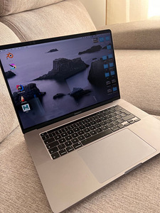 Macbook Pro 16" 512GB (3 foto / 5)